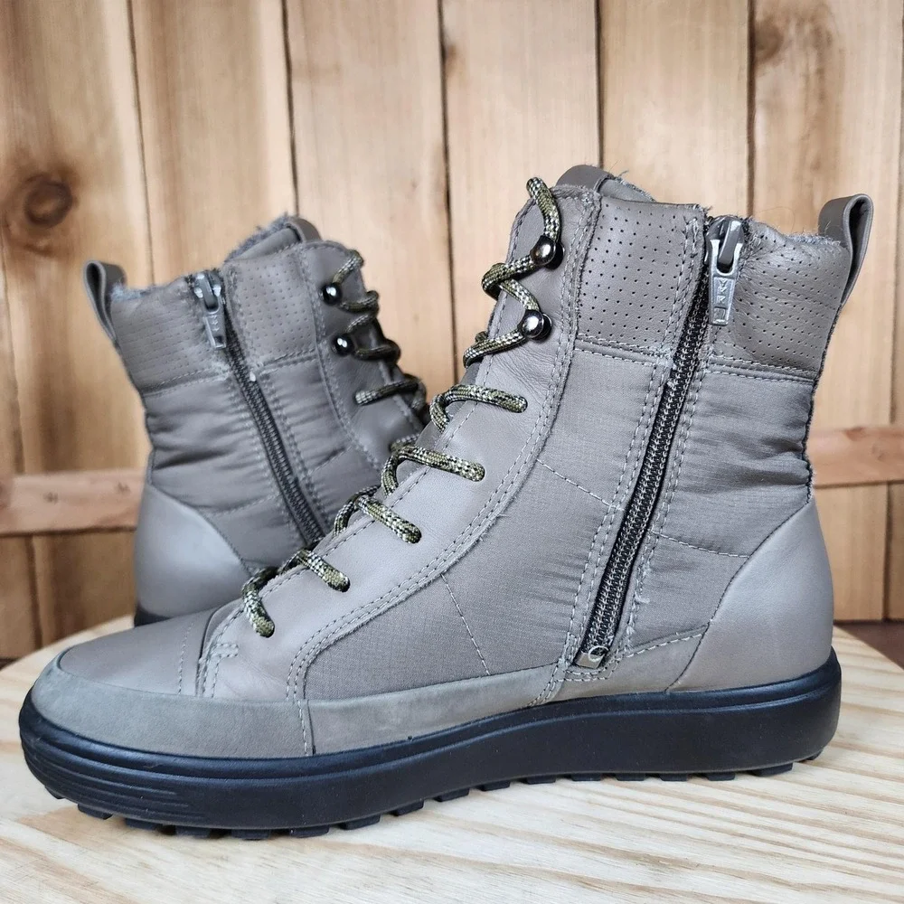 ECCO Soft 7 Gore-Tex Boots Womens 6.5 Gray Leather‎ Waterproof Ankle Snow Winter
